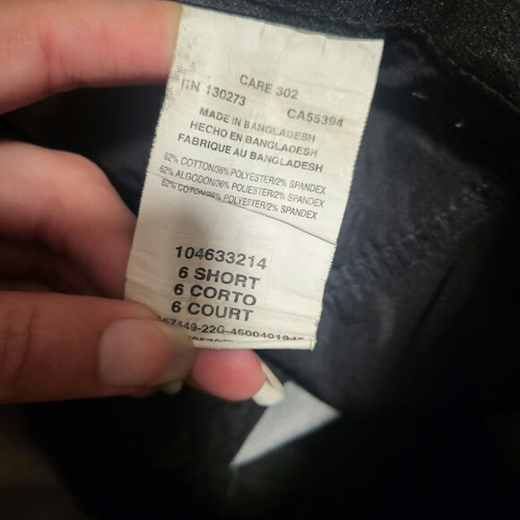 Zara basic black zara shorts with pockets, size medium - Picture 2 of 3